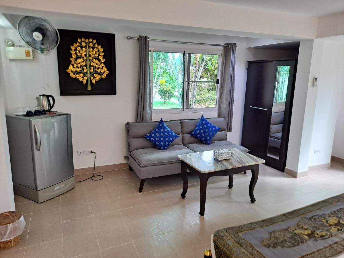 The Beach Boutique Resort Ban Pak Nam Pran エクステリア 写真