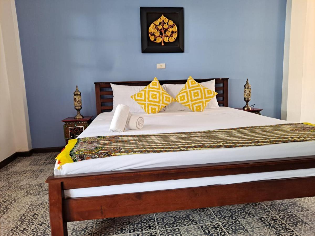 The Beach Boutique Resort Ban Pak Nam Pran エクステリア 写真